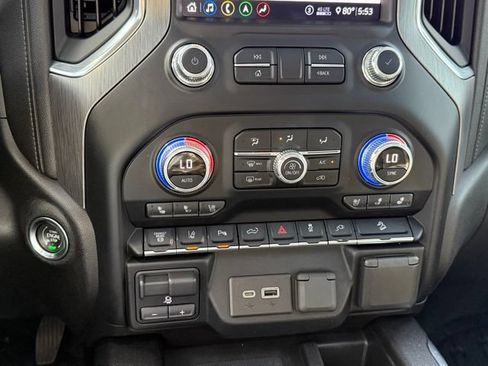 Used 2020 GMC Sierra 2500 Denali w/ Denali Ultimate Package AWD/4WD image 20