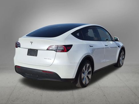 Used 2023 Tesla Model Y Long Range AWD/4WD image 6