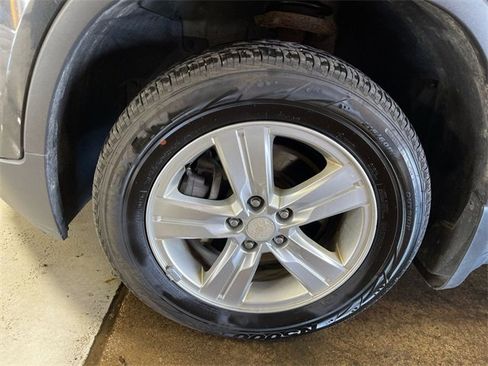 Used 2017 Chevrolet Trax LT image 10
