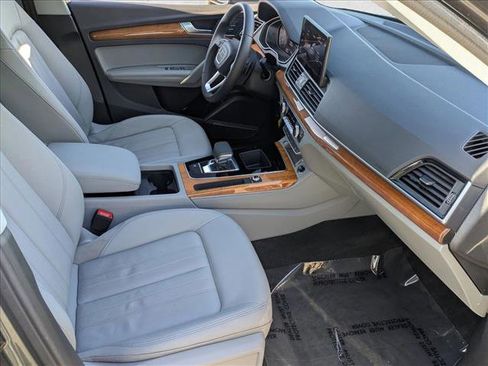 Used 2023 Audi Q5 2.0T Premium Plus w/ Premium Plus Package AWD/4WD image 20