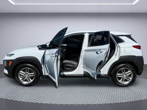Used 2019 Hyundai Kona SE AWD/4WD image 11