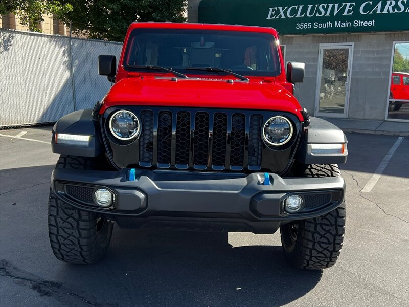Used 2023 Jeep Wrangler Unlimited w/ Cold Weather Group AWD/4WD image 2