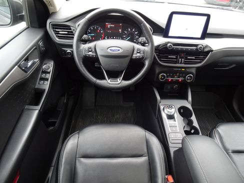 Used 2020 Ford Escape SEL image 15