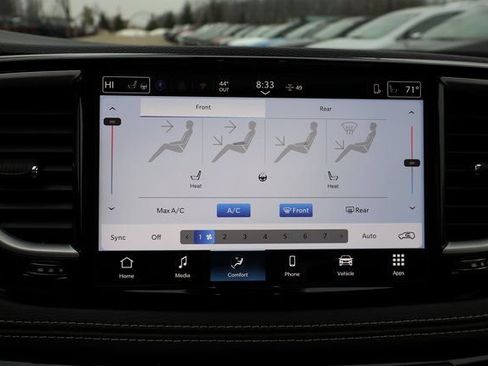 New 2026 Chrysler Pacifica Select FWD image 18