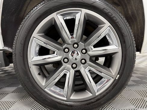 Used 2016 Chevrolet Suburban LTZ image 37