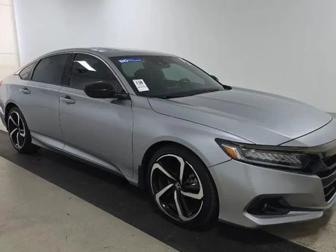 Used 2021 Honda Accord Sport image 3