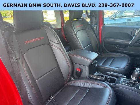 Used 2025 Jeep Wrangler Unlimited Rubicon image 21