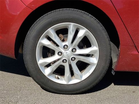 Used 2013 Kia Optima LX image 5