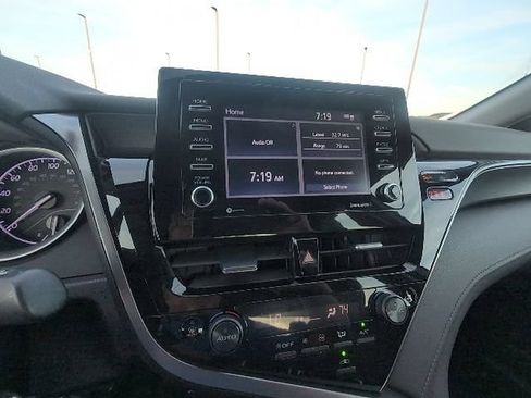 Used 2024 Toyota Camry LE FWD image 14