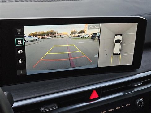 Certified 2025 Kia Sorento SX Prestige image 24