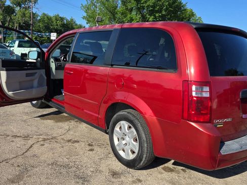 Used 2009 Dodge Grand Caravan SE w/ Climate Group FWD image 10