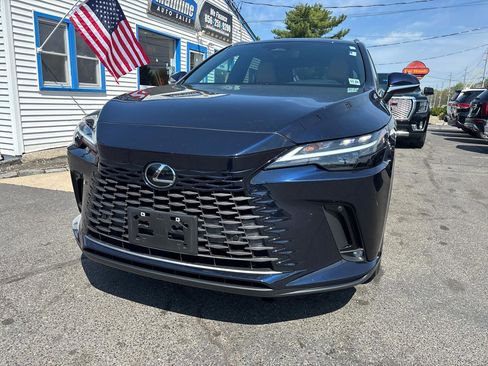Used 2025 Lexus RX 350 Premium image 11