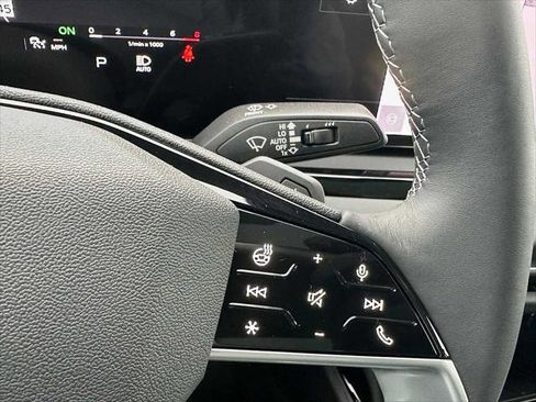 New 2025 Audi A5 2.0T Premium image 32