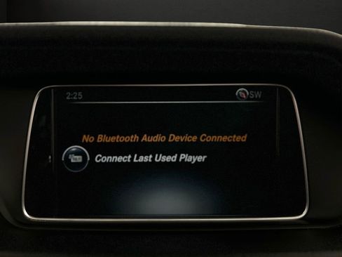 Used 2016 Mercedes-Benz E 350 4MATIC Wagon image 28