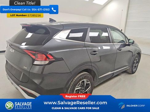 Used 2023 Kia Sportage LX AWD/4WD image 4