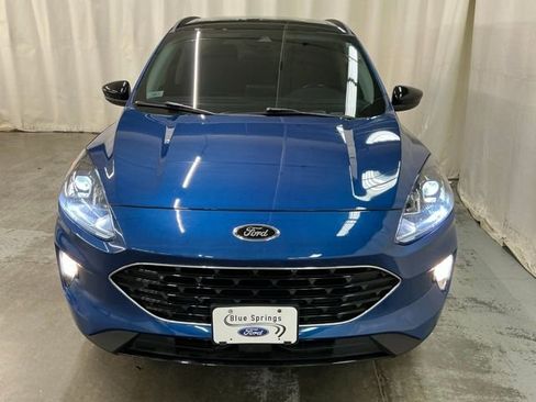 Used 2022 Ford Escape SEL w/ SEL Stealth AWD Package image 9
