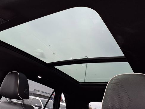 New 2026 Volkswagen Atlas Cross Sport SEL Premium R-Line image 9