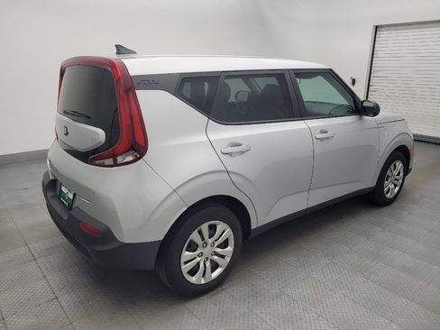Used 2020 Kia Soul LX FWD image 9