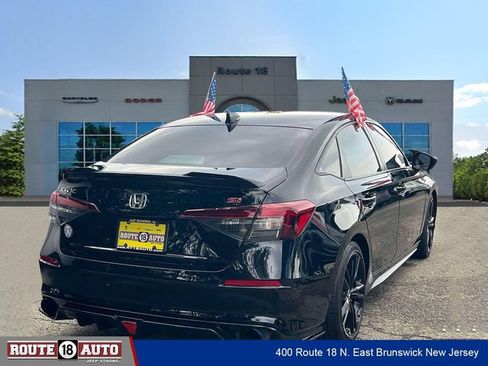 Used 2025 Honda Civic Si image 4