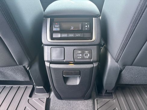 New 2026 Subaru Ascent Premium AWD/4WD image 36