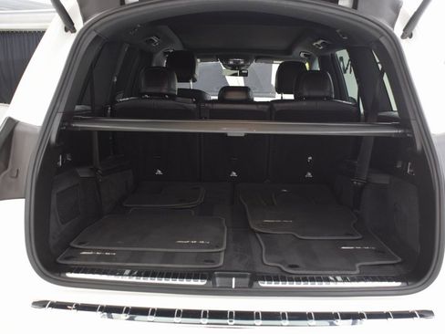 Certified 2022 Mercedes-Benz GLS 450 4MATIC image 33