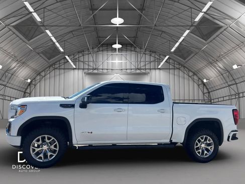 Used 2020 GMC Sierra 1500 AT4 w/ AT4 Premium Package AWD/4WD image 2