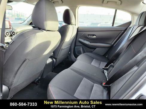 Used 2025 Nissan Sentra SR image 15