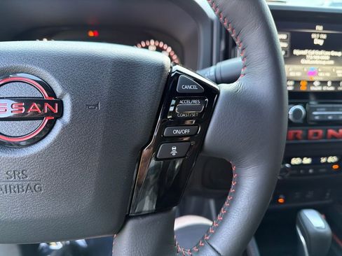 Used 2025 Nissan Frontier Pro-X w/ Pro Convenience Package image 22