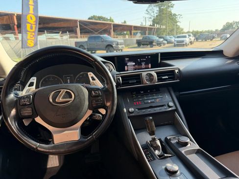 Used 2020 Lexus IS 300 w/ Accessory Package 2 RWD image 13
