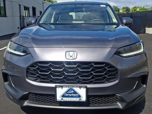 Certified 2024 Honda HR-V LX image 2