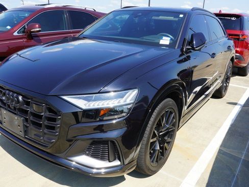 Used 2021 Audi Q8 Prestige w/ Prestige Package AWD/4WD image 5