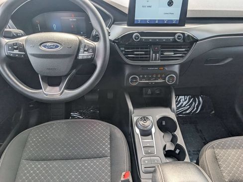 Used 2025 Ford Escape Active AWD/4WD image 24