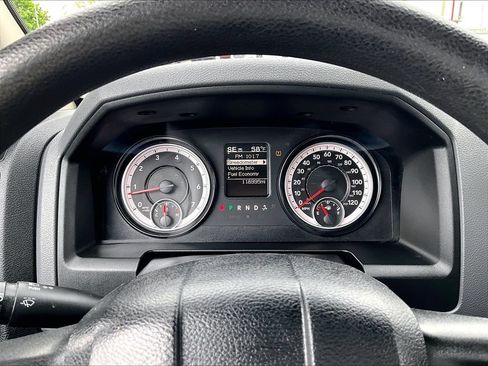 Used 2015 RAM 1500 Express AWD/4WD image 22