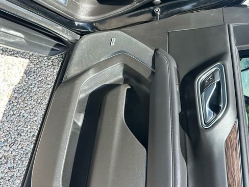 Used 2021 Chevrolet Tahoe LT AWD/4WD image 13