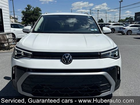 Used 2026 Volkswagen Taos SE AWD/4WD image 2
