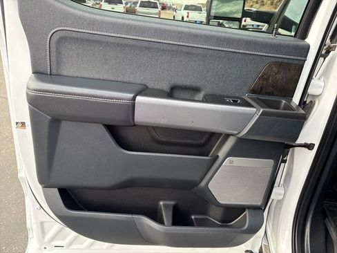 Used 2023 Ford F150 Lariat w/ Trailer Tow Package image 17