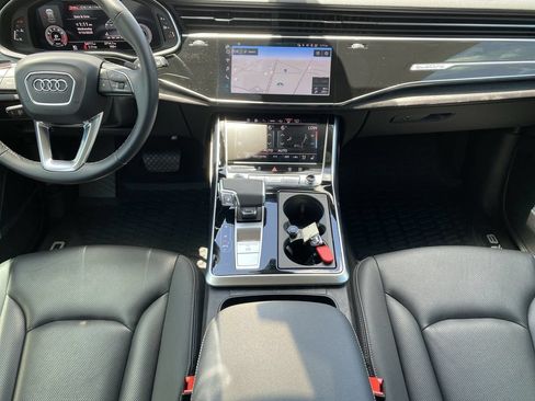 Used 2023 Audi Q8 Prestige w/ Prestige Package AWD/4WD image 15