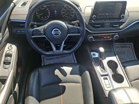 Used 2019 Nissan Altima 2.5 SR AWD/4WD image 11