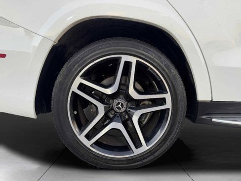 Used 2018 Mercedes-Benz GLS 550 4MATIC image 59
