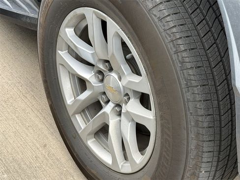 Used 2021 Chevrolet Tahoe LT image 10