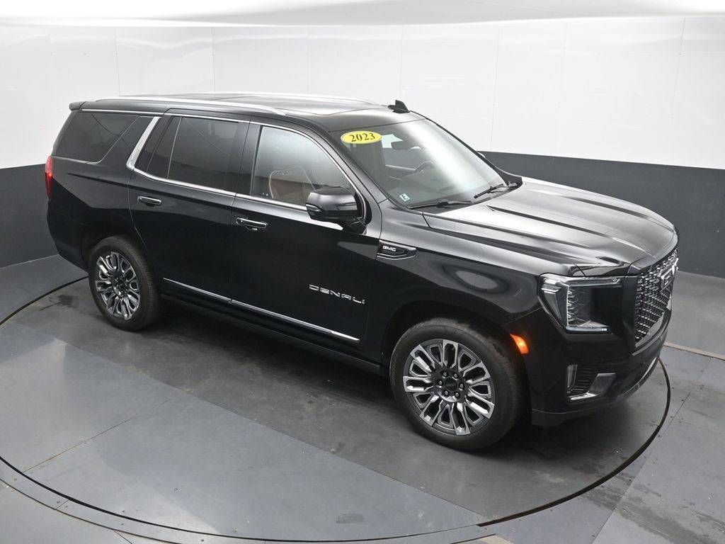 Used 2023 GMC Yukon Denali Ultimate w/ LPO, Floor Liner Package AWD/4WD image 35