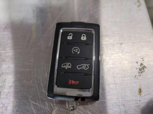 Used 2022 Jeep Wagoneer Series III AWD/4WD image 34