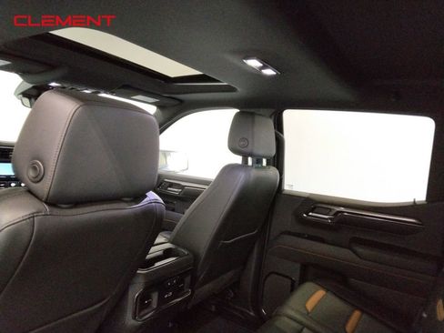 Used 2022 GMC Sierra 1500 AT4 w/ AT4 Premium Package image 33