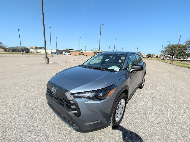 Used 2026 Toyota Corolla Cross L FWD image 12