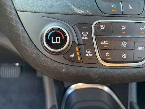 Used 2024 Chevrolet Malibu LT image 24