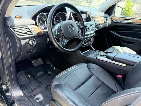 Used 2015 Mercedes-Benz ML 350 2WD w/ Premium 1 Package image 12