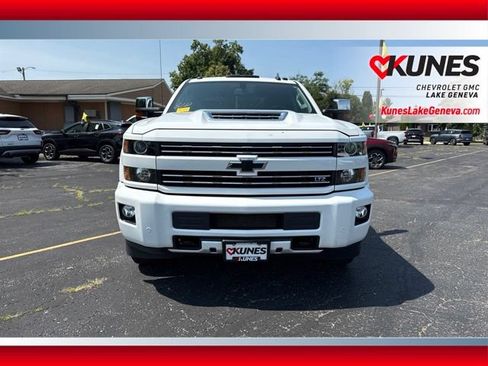 Used 2019 Chevrolet Silverado 2500 LTZ w/ Custom Sport Edition AWD/4WD image 13