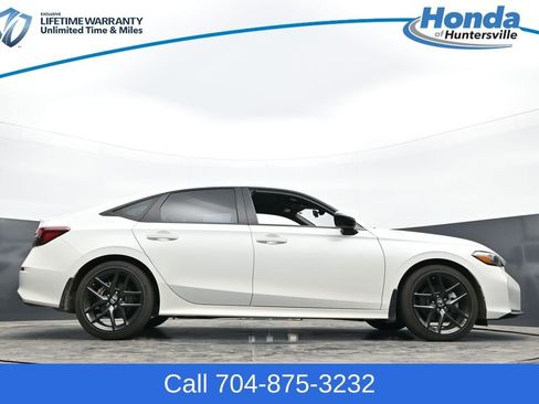 Used 2025 Honda Civic FWD Hybrid Sedan image 30