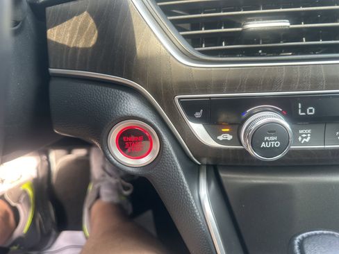 Used 2020 Honda Accord EX-L image 27