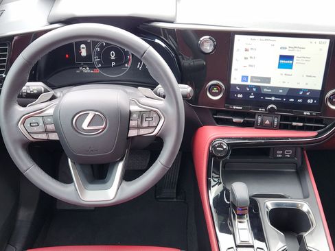 Certified 2024 Lexus NX 250 FWD w/ Premium Package image 32